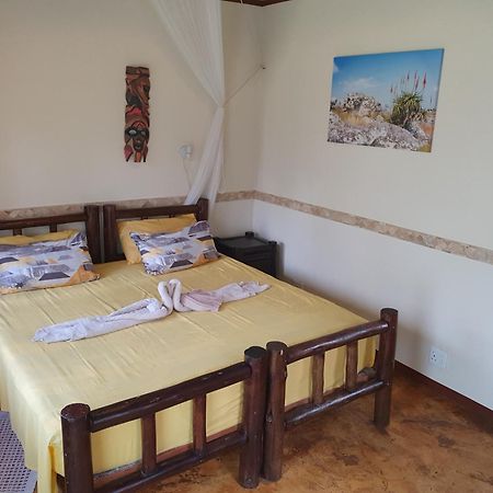 Thokozani Lodge Уайт-Ривер Экстерьер фото