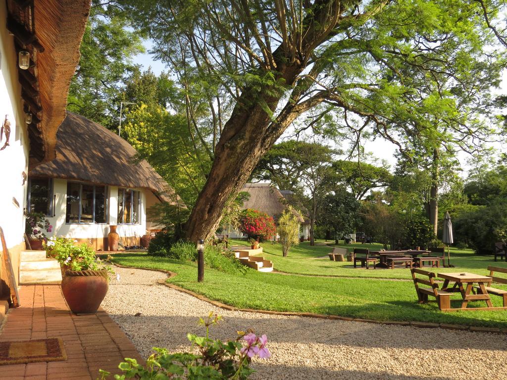 Thokozani Lodge Уайт-Ривер Экстерьер фото